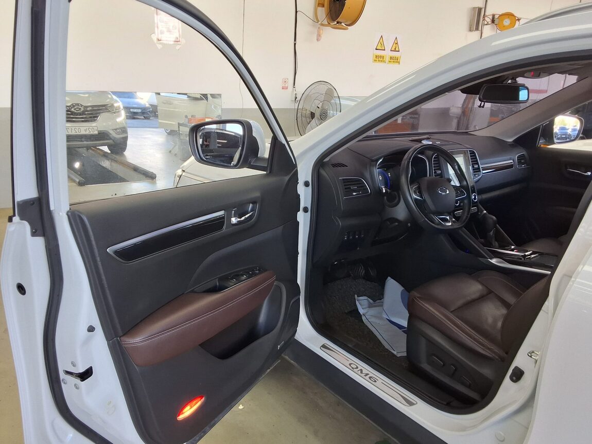 RENAULT (SAMSUNG) QM6 2.0 dCi 4WD RE SIGNATURE 2017 - zdjęcie 10
