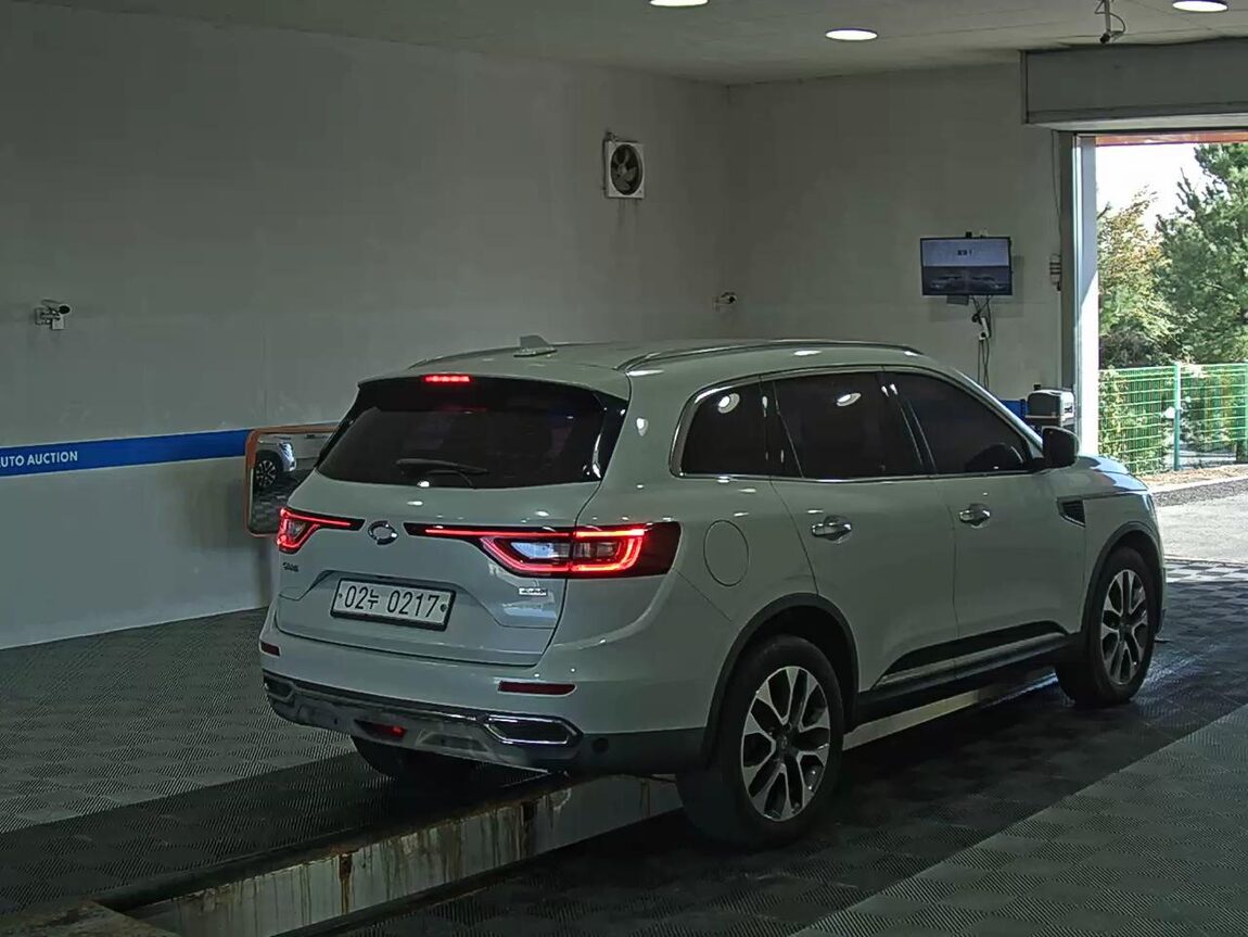 RENAULT (SAMSUNG) QM6 2.0 dCi 4WD RE SIGNATURE 2017 - zdjęcie 5