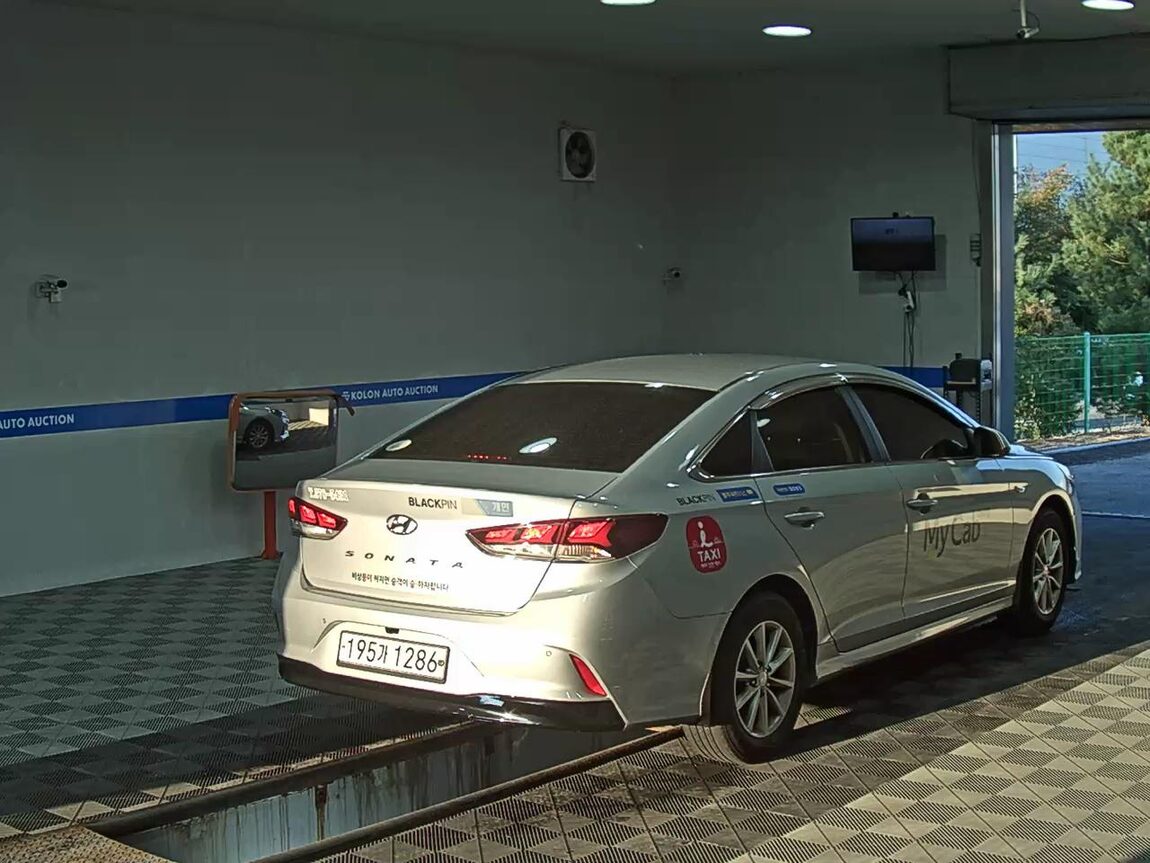 HYUNDAI LF SONATA NEW RISE LPi TAXI ECONOMY MODEL 2022 - zdjęcie 5