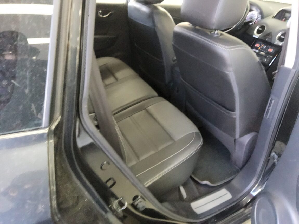 RENAULT (SAMSUNG) QM5 NEO GASOLINE 2WD RE 2015 - zdjęcie 13
