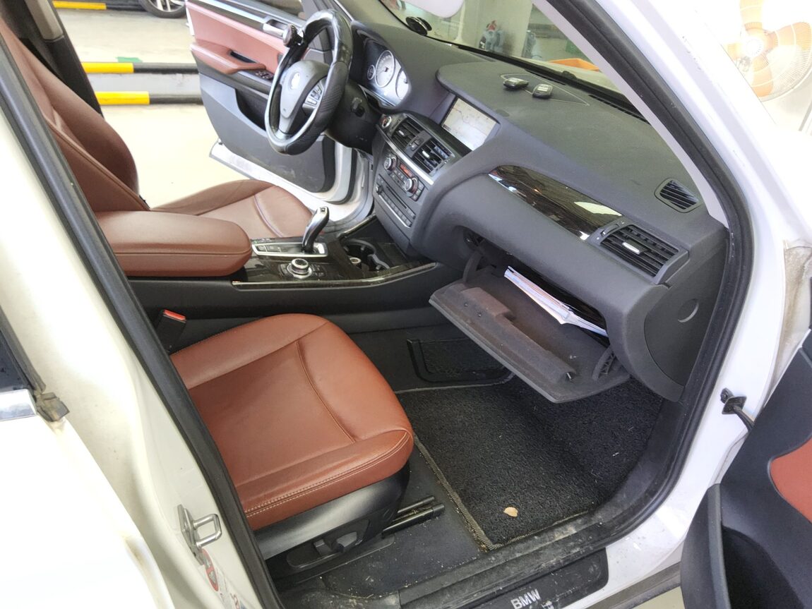 BMW X3 (2ND GEN) 20d xDRIVE HIGH 2011 - zdjęcie 14
