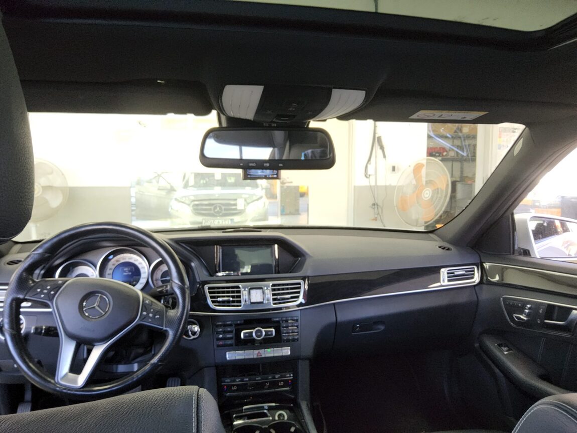 MERCEDES-BENZ E-CLASS (4TH GEN) E220 CDI AVANTGARDE 2014 - zdjęcie 11