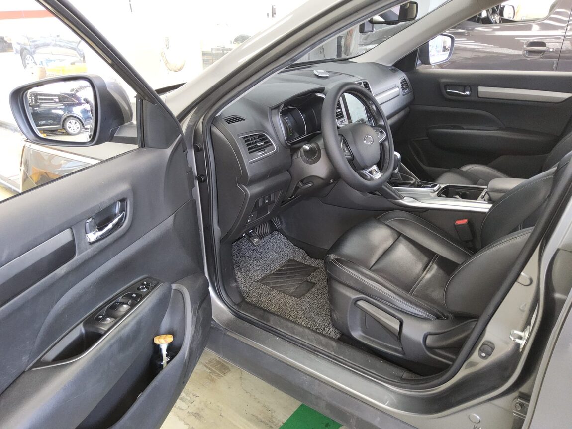 RENAULT (SAMSUNG) QM6 2.0 GDe 2WD LE 2019 - zdjęcie 10