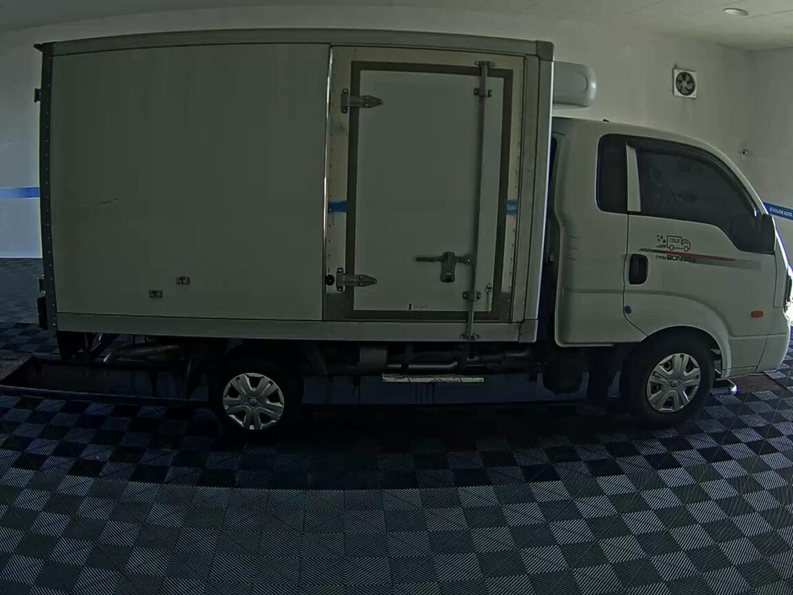 KIA THE NEW BONGO III CARGO FREEZER BOX TRUCK LPI STANDARD MODEL 2025 - zdjęcie 4