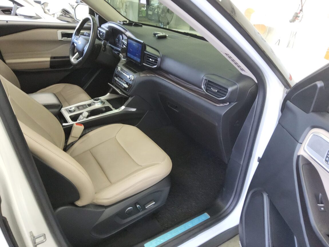 FORD EXPLORER (6TH GEN) 2.3 AWD LIMITED 2020 - zdjęcie 14