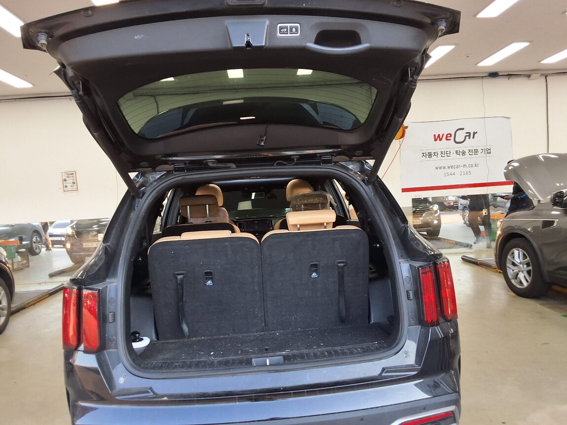 KIA NEW SORENTO (MQ4) 2.2 DIESEL 2WD PRESTIGE 2021 - zdjęcie 15