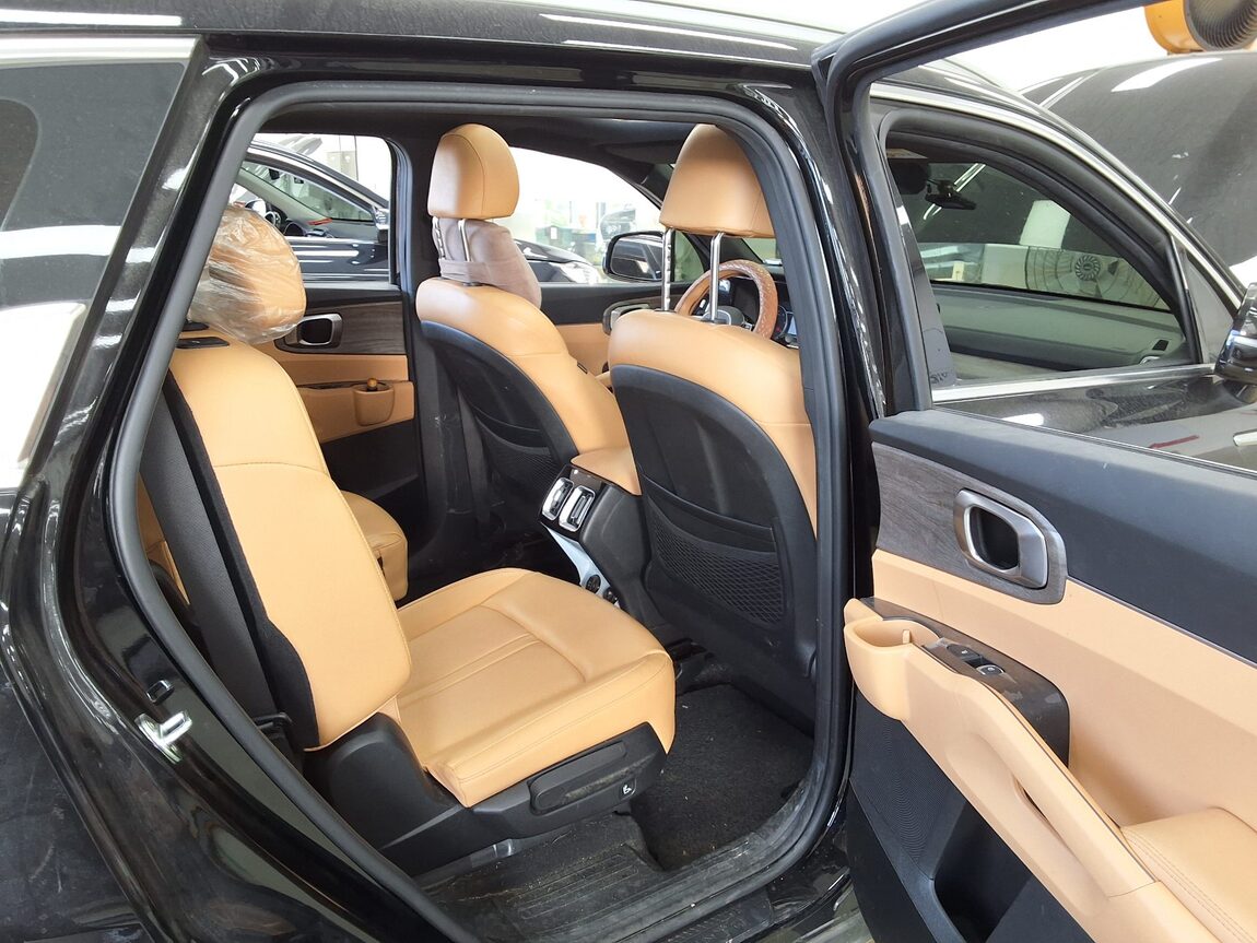 KIA NEW SORENTO (MQ4) 2.2 DIESEL 2WD PRESTIGE 2021 - zdjęcie 13