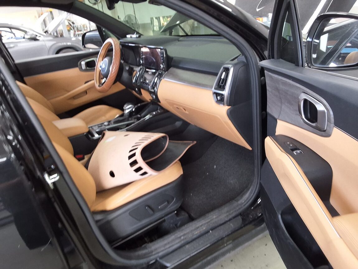 KIA NEW SORENTO (MQ4) 2.2 DIESEL 2WD PRESTIGE 2021 - zdjęcie 14