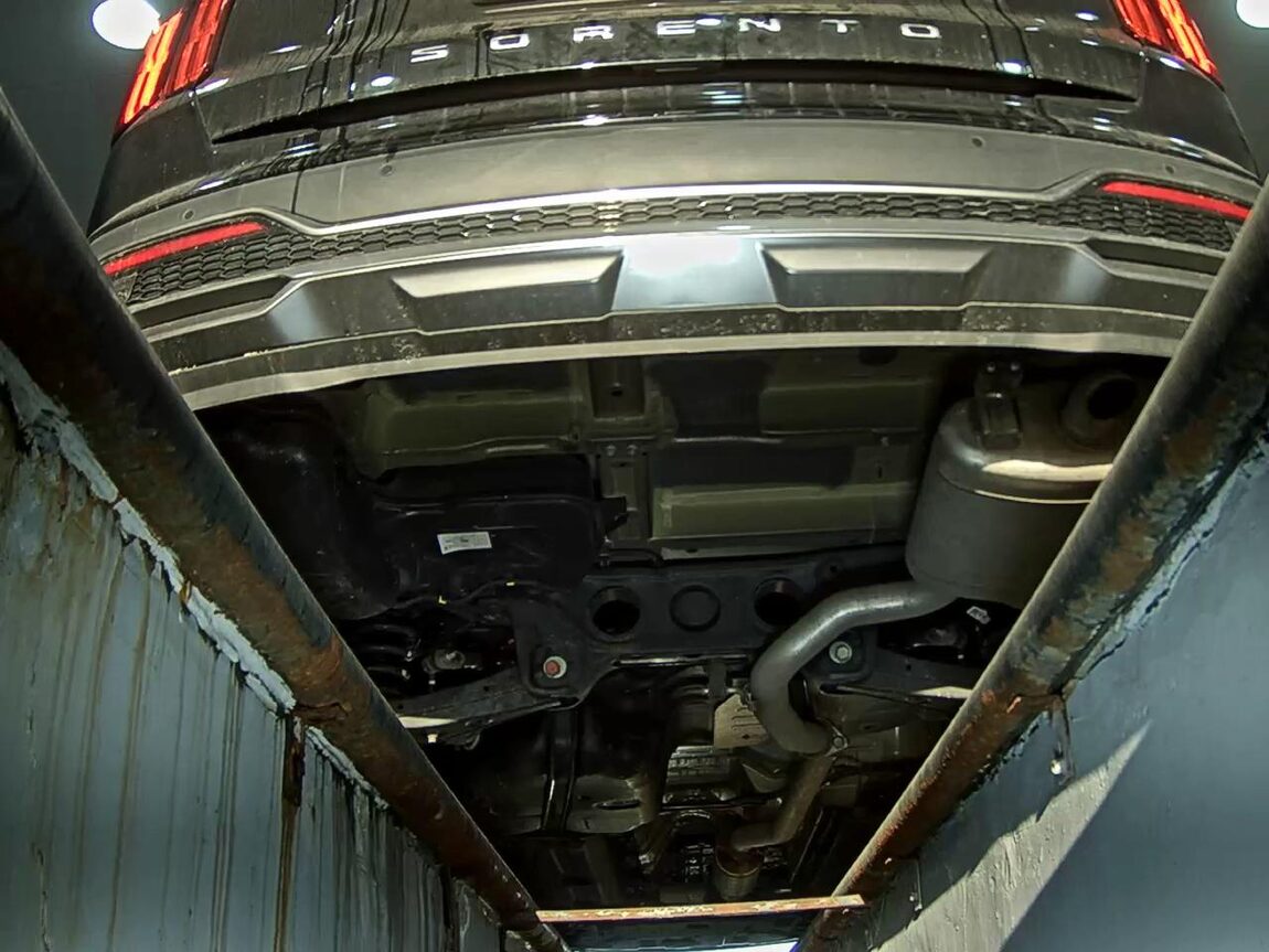 KIA NEW SORENTO (MQ4) 2.2 DIESEL 2WD PRESTIGE 2021 - zdjęcie 8