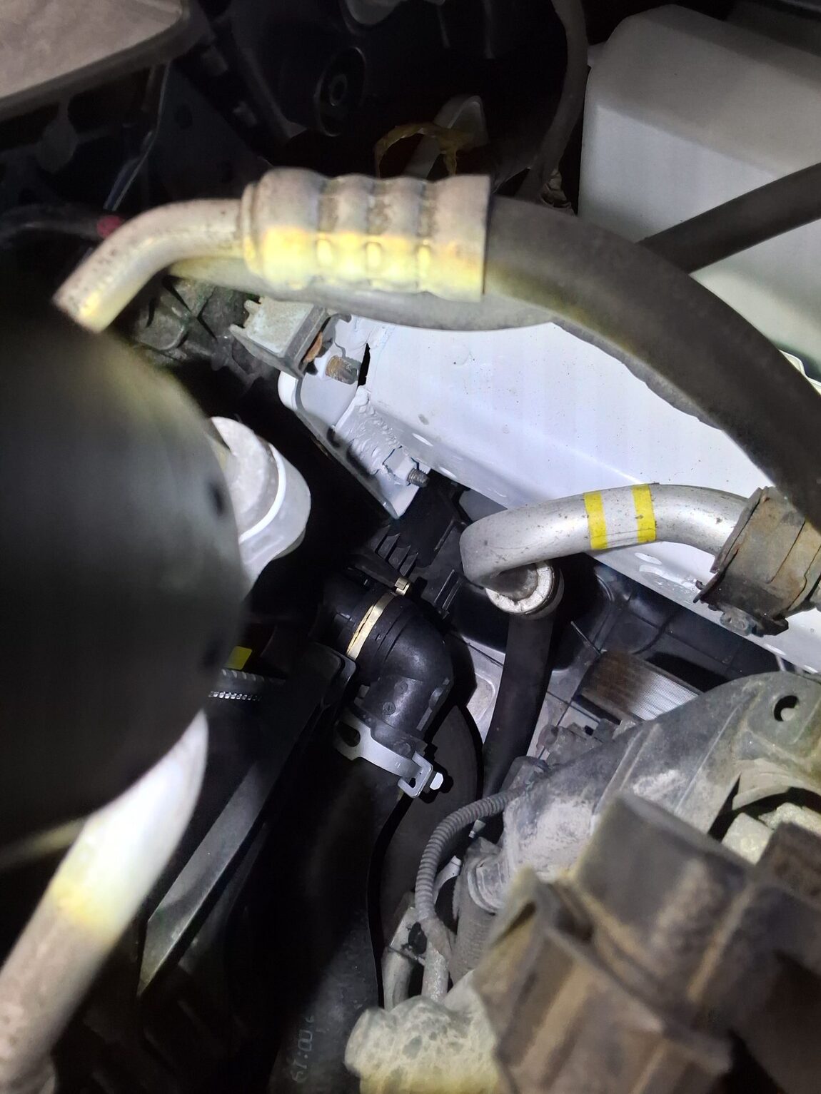 HYUNDAI AVANTE AD 1.6 DIESEL CORPORATE USE 2018 - zdjęcie 26