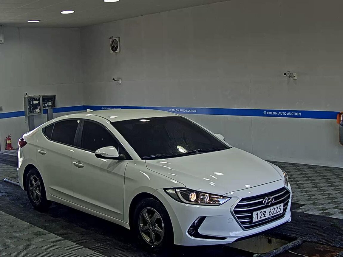 HYUNDAI AVANTE AD 1.6 DIESEL CORPORATE USE 2018 - zdjęcie 3