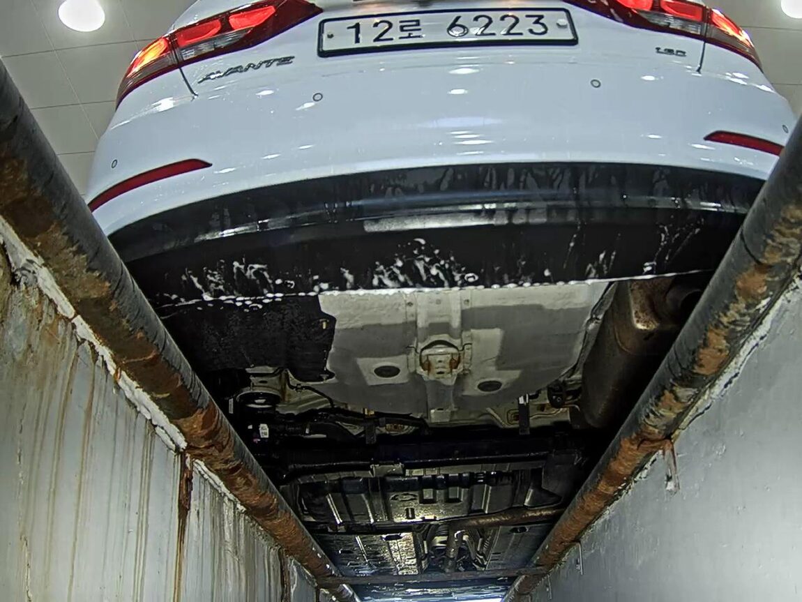 HYUNDAI AVANTE AD 1.6 DIESEL CORPORATE USE 2018 - zdjęcie 8