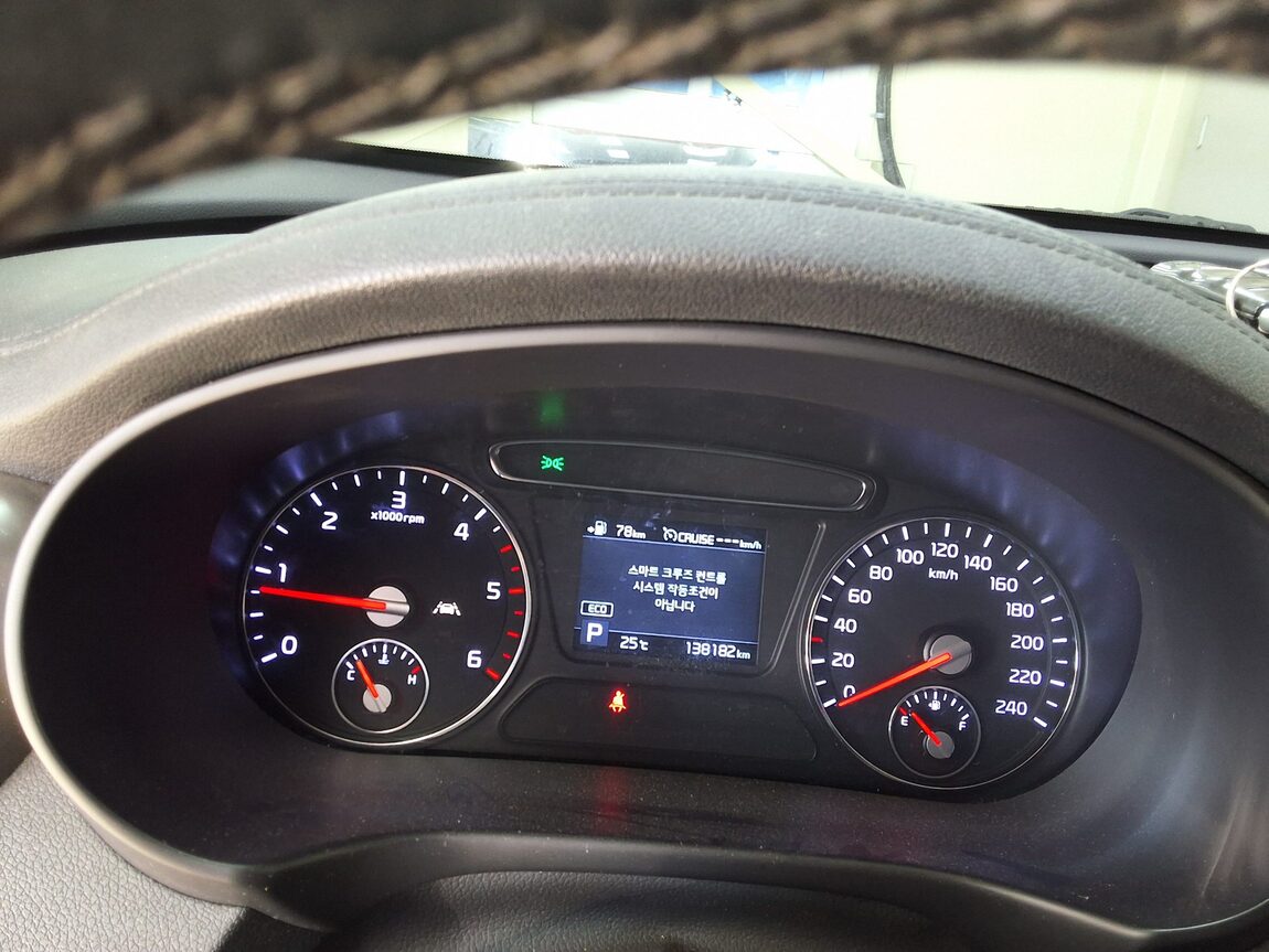 KIA THE NEW SORENTO DIESEL R2.0 4WD NOBLESSE 2019 - zdjęcie 10