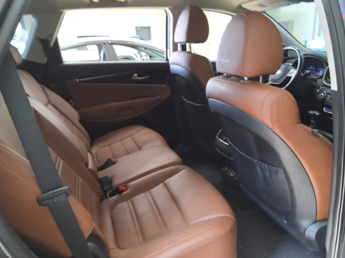 KIA THE NEW SORENTO DIESEL R2.0 4WD NOBLESSE 2019 - zdjęcie 14