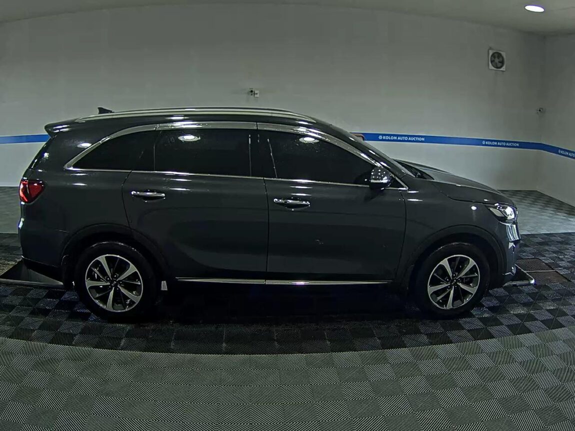 KIA THE NEW SORENTO DIESEL R2.0 4WD NOBLESSE 2019 - zdjęcie 4