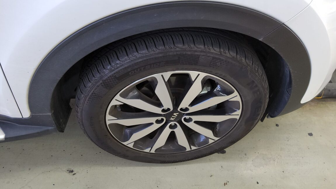 KIA NEW SPORTAGE 1.7 2WD NOBLESSE 2018 - zdjęcie 26