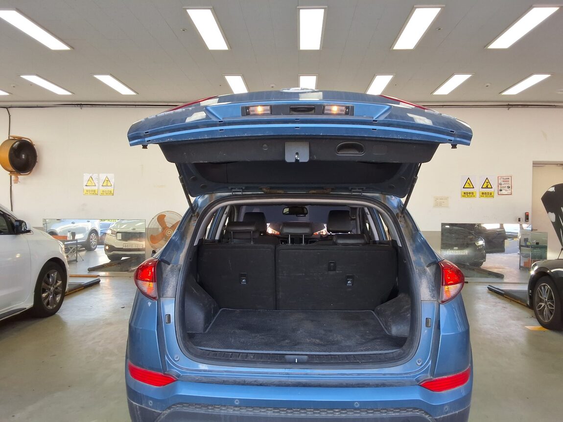HYUNDAI ALL NEW TUCSON DIESEL 1.7 2WD MODERN 2016 - zdjęcie 15