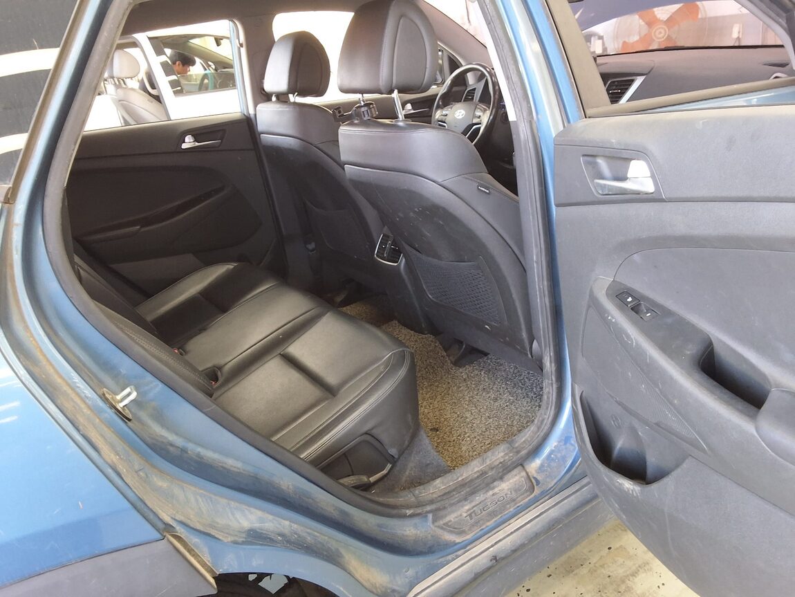 HYUNDAI ALL NEW TUCSON DIESEL 1.7 2WD MODERN 2016 - zdjęcie 13