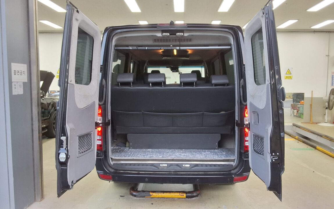 MERCEDES-BENZ SPRINTER (2ND GEN) 3.0 DIESEL ECONOMY 2017 - zdjęcie 14