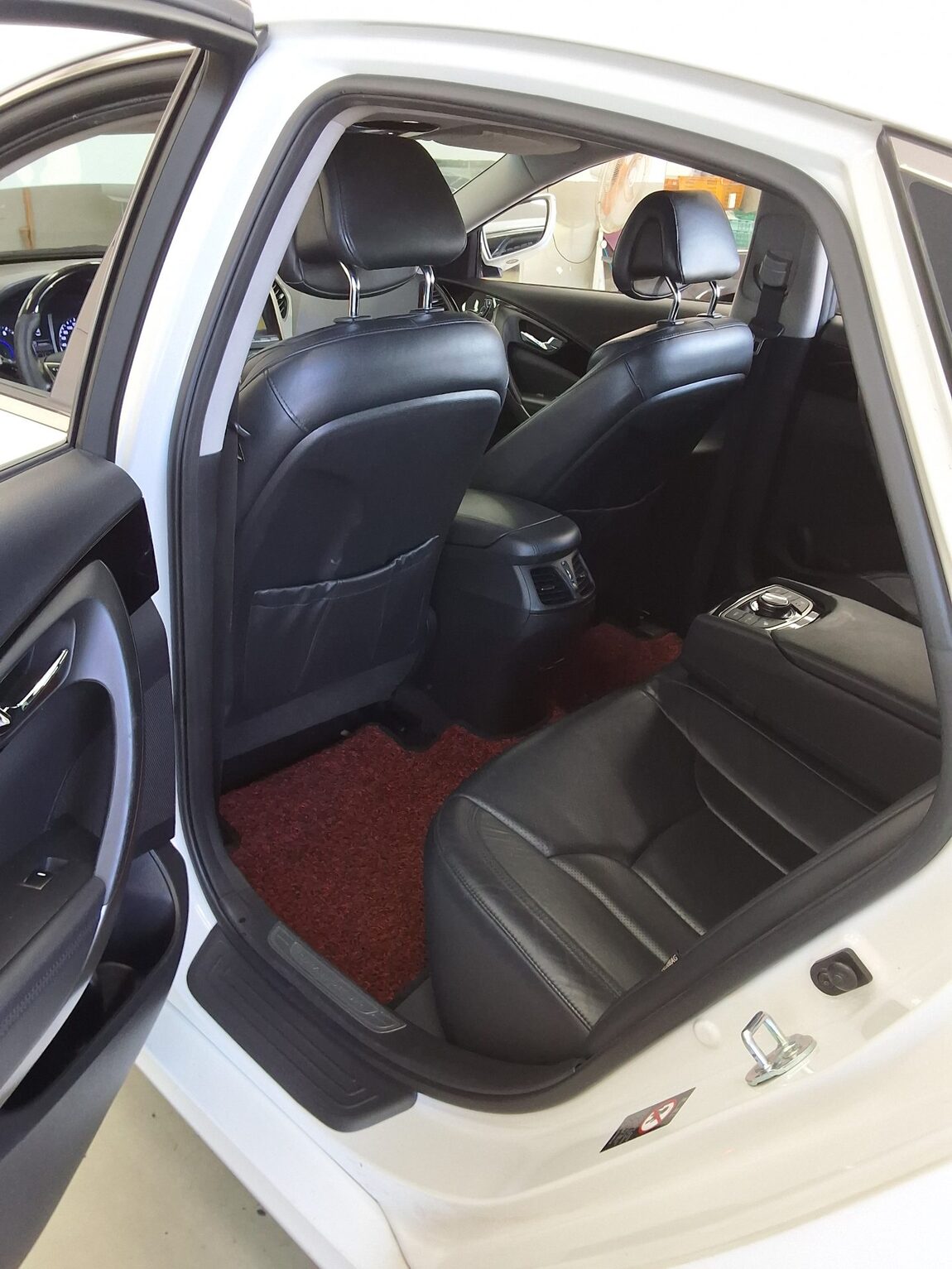HYUNDAI GRANDEUR HG HG 240 LUXURY 2012 - zdjęcie 12