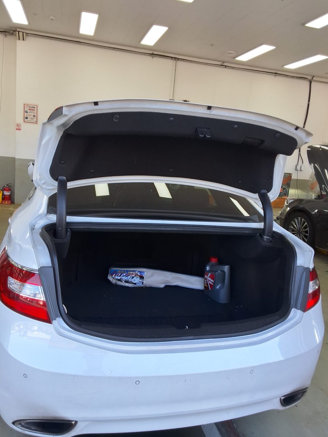 HYUNDAI GRANDEUR HG HG 240 LUXURY 2012 - zdjęcie 15