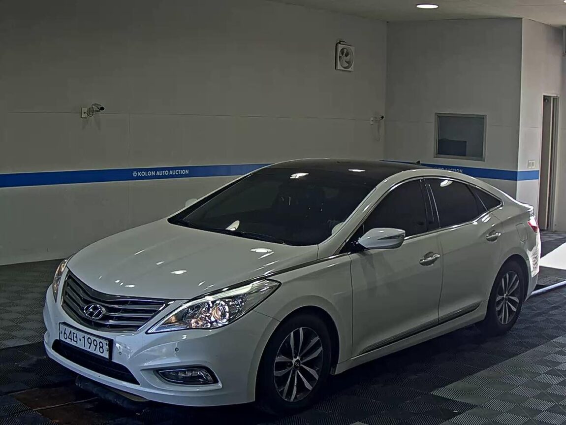 HYUNDAI GRANDEUR HG HG 240 LUXURY 2012 - zdjęcie 2