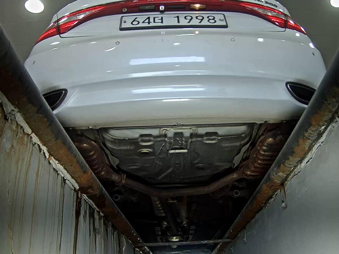 HYUNDAI GRANDEUR HG HG 240 LUXURY 2012 - zdjęcie 8