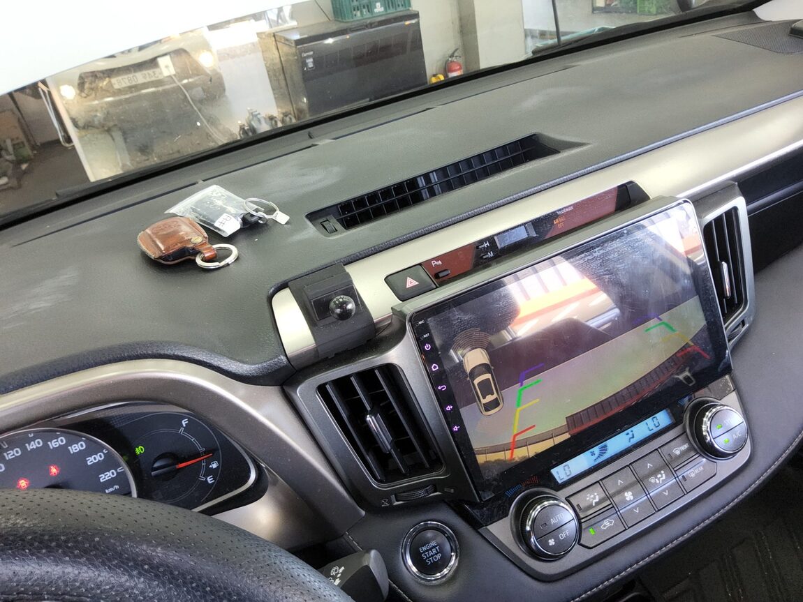 TOYOTA RAV4 (4TH GEN) 2.5 2WD 2015 - zdjęcie 17