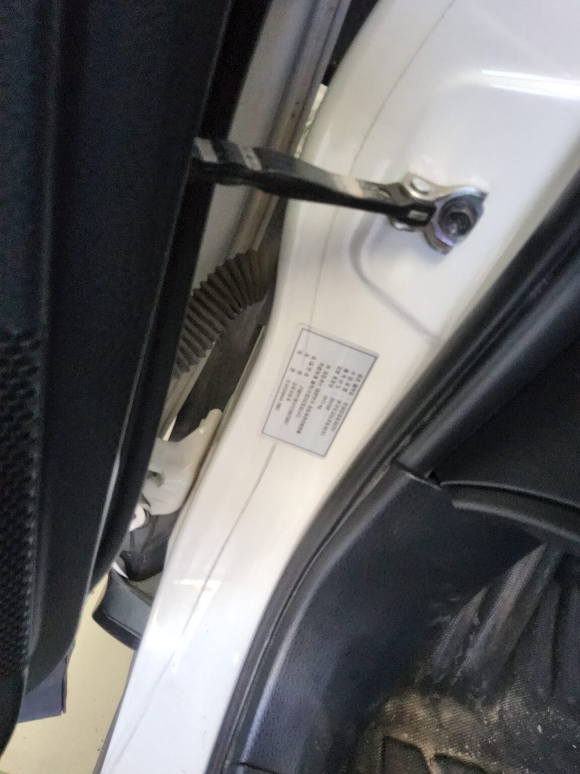 TOYOTA RAV4 (4TH GEN) 2.5 2WD 2015 - zdjęcie 16