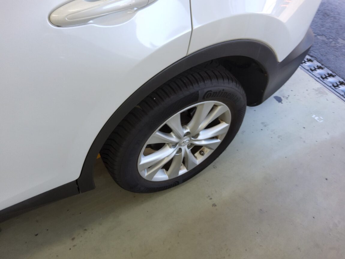 TOYOTA RAV4 (4TH GEN) 2.5 2WD 2015 - zdjęcie 21