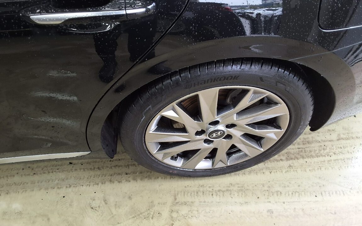 HYUNDAI THE NEW GRANDEUR IG HYBRID 2.4 HEV CALLIGRAPHY 2020 - zdjęcie 24