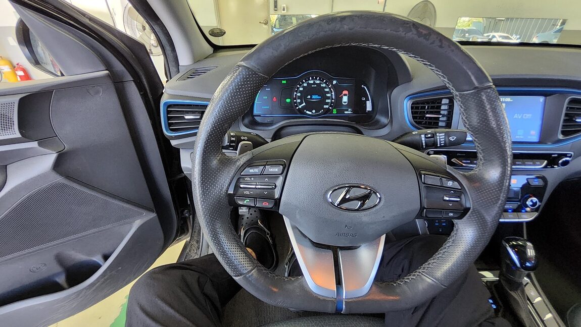 HYUNDAI IONIQ HYBRID I 2018 - zdjęcie 17