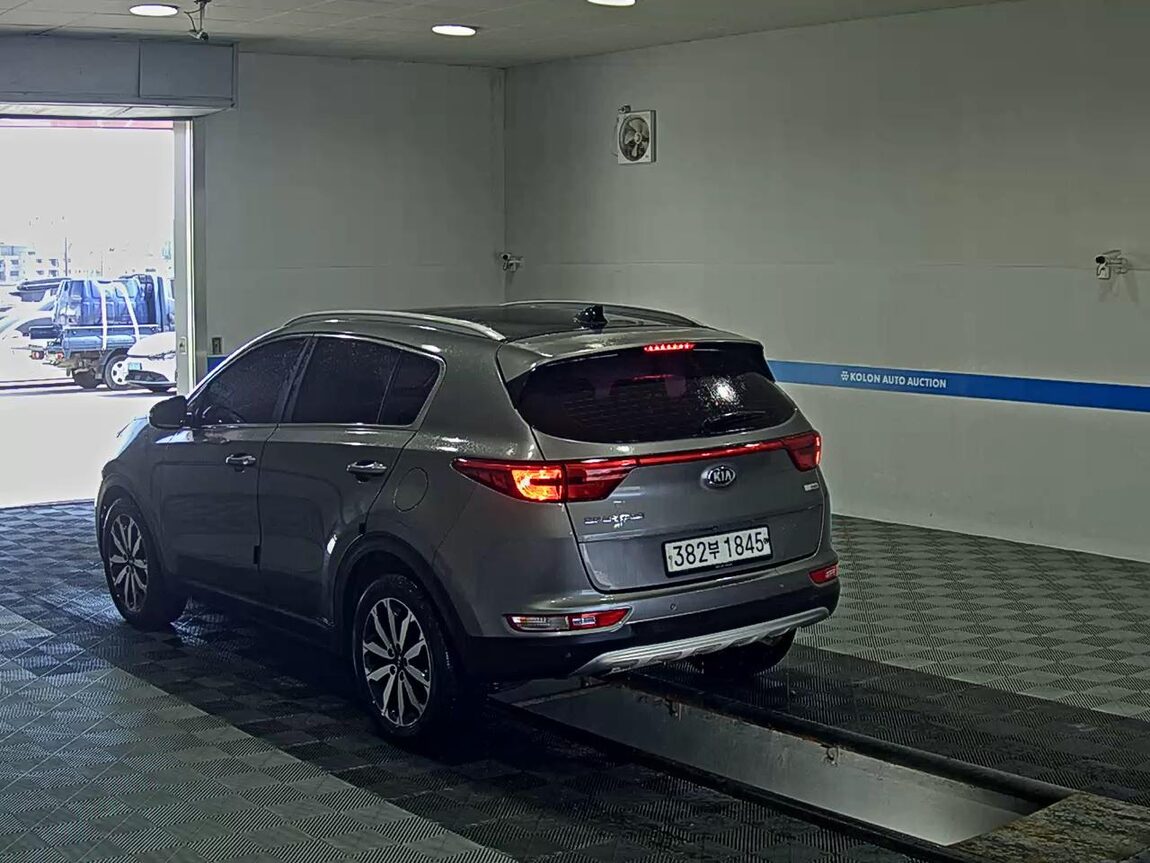 KIA NEW SPORTAGE R2.0 2WD NOBLESSE 2016 - zdjęcie 6