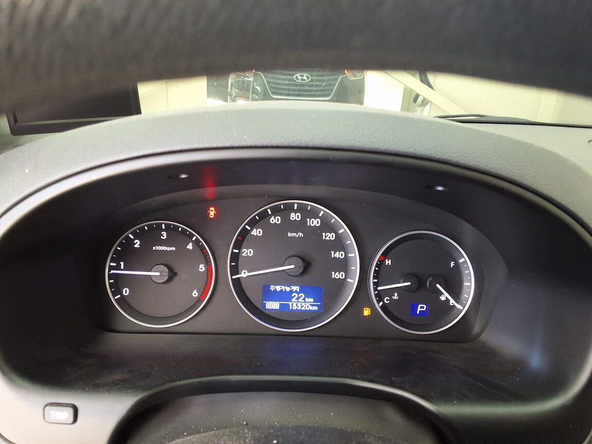 HYUNDAI THE NEW GRAND STAREX 12-SEATER DIESEL SMART 2019 - zdjęcie 10
