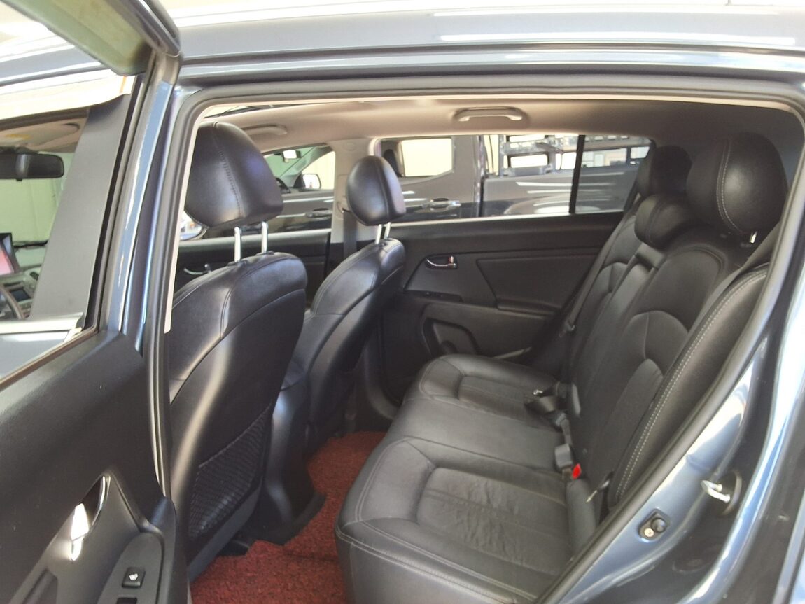 KIA SPORTAGE R GASOLINE 2.0 2WD TLX LUXURY MODEL 2011 - zdjęcie 13