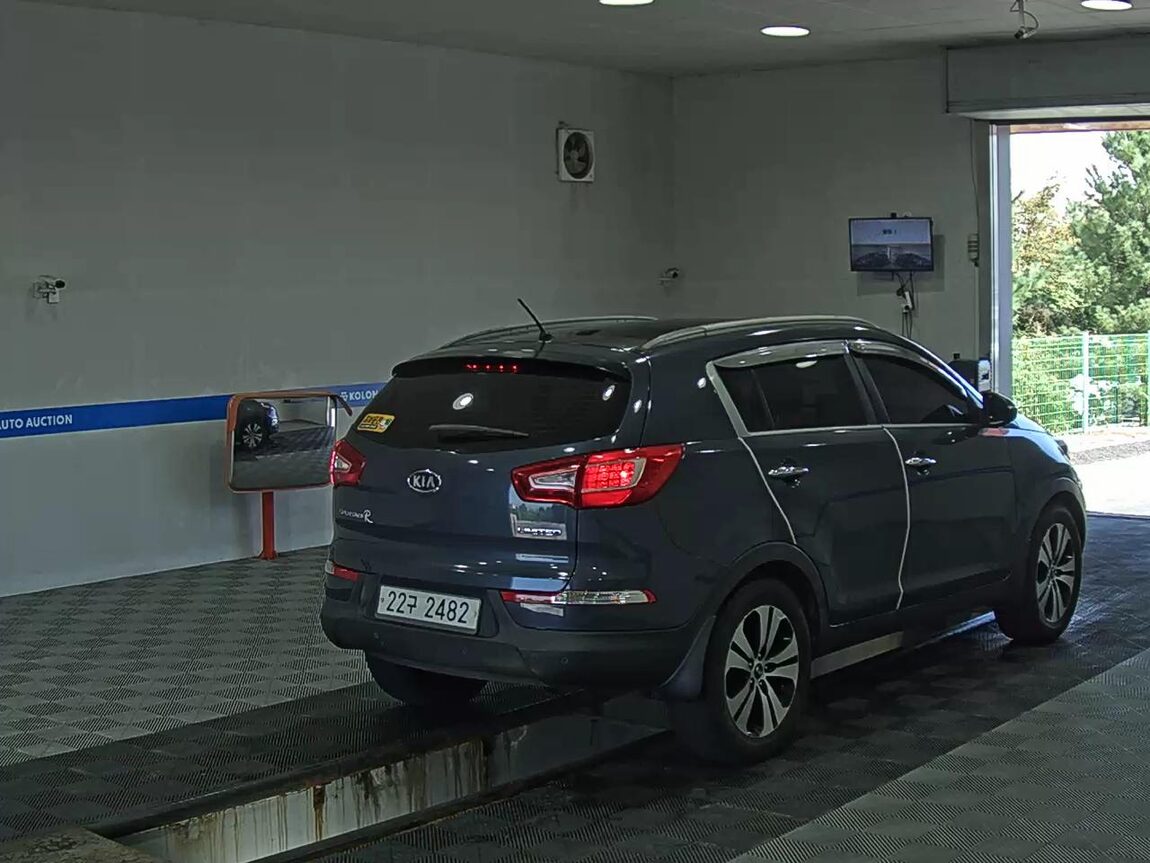 KIA SPORTAGE R GASOLINE 2.0 2WD TLX LUXURY MODEL 2011 - zdjęcie 5