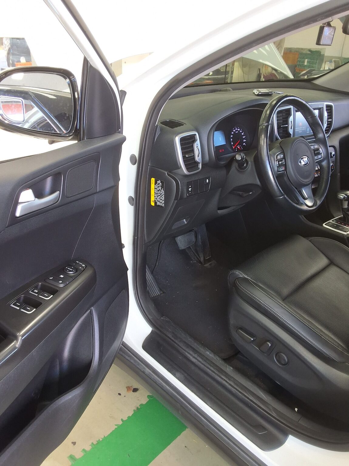 KIA NEW SPORTAGE 1.7 2WD NOBLESSE 2017 - zdjęcie 10