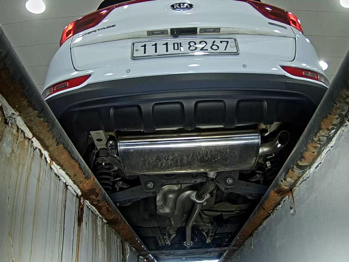 KIA NEW SPORTAGE 1.7 2WD NOBLESSE 2017 - zdjęcie 8