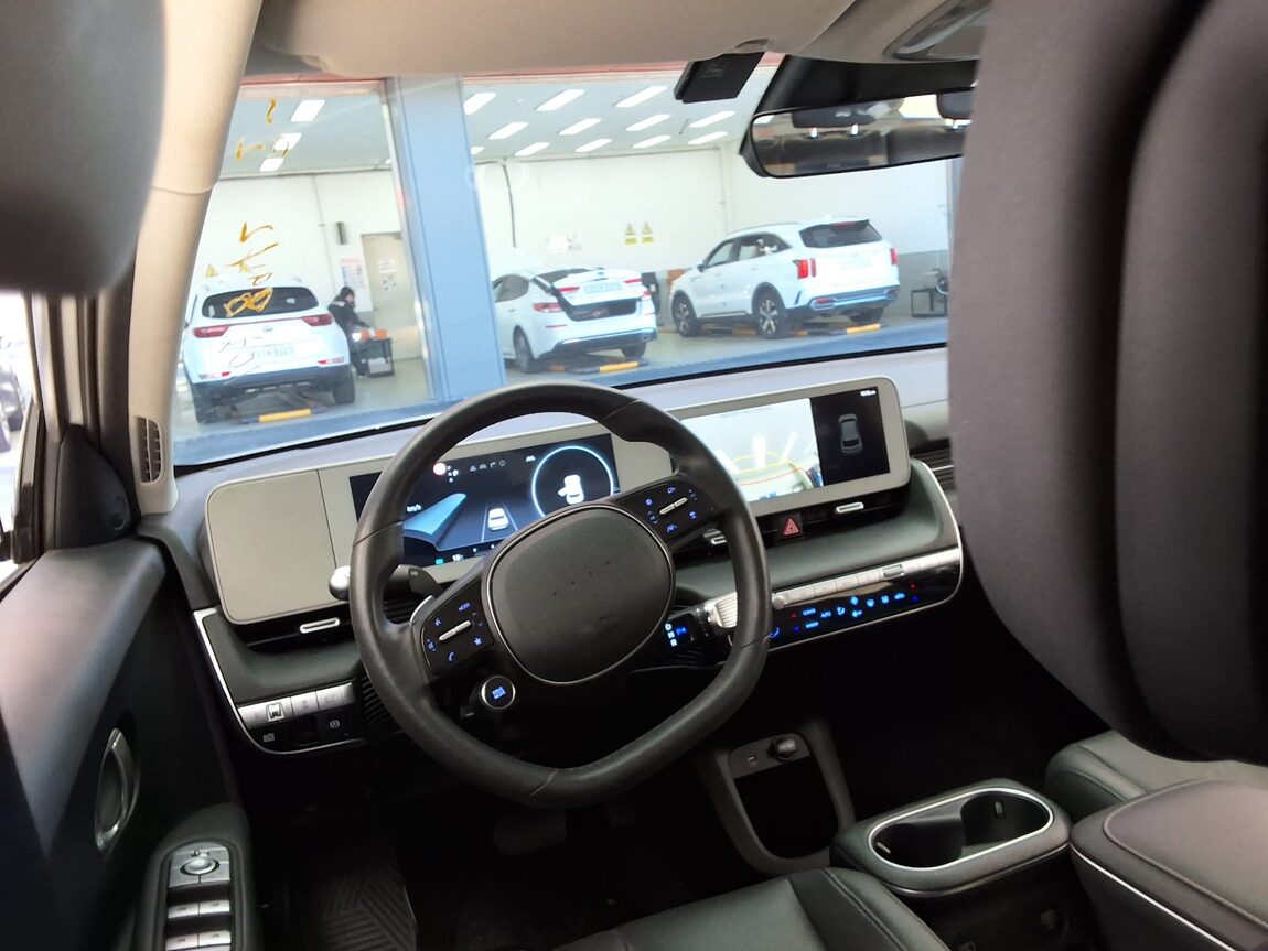HYUNDAI IONIQ 5 EV 2WD LONG RANGE EXCLUSIVE 2022 - zdjęcie 12