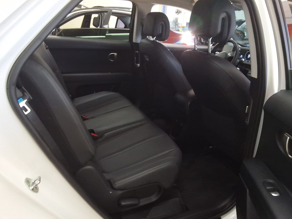 HYUNDAI IONIQ 5 EV 2WD LONG RANGE EXCLUSIVE 2022 - zdjęcie 14