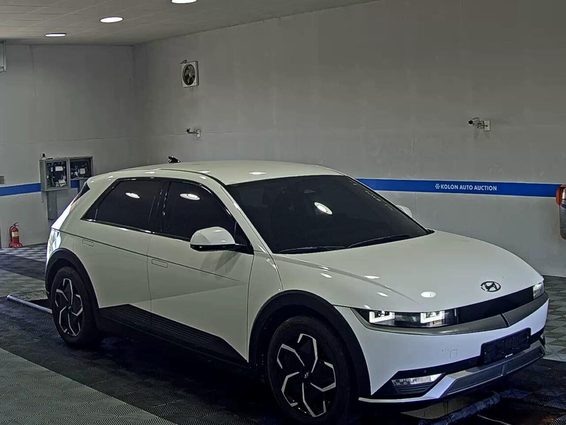 HYUNDAI IONIQ 5 EV 2WD LONG RANGE EXCLUSIVE 2022 - zdjęcie 3