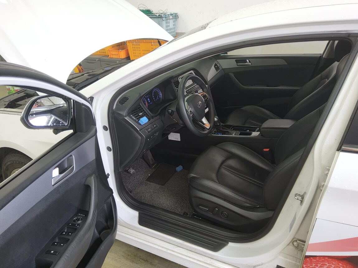 HYUNDAI LF SONATA NEW RISE LPi TAXI ECONOMY MODEL 2022 - zdjęcie 10