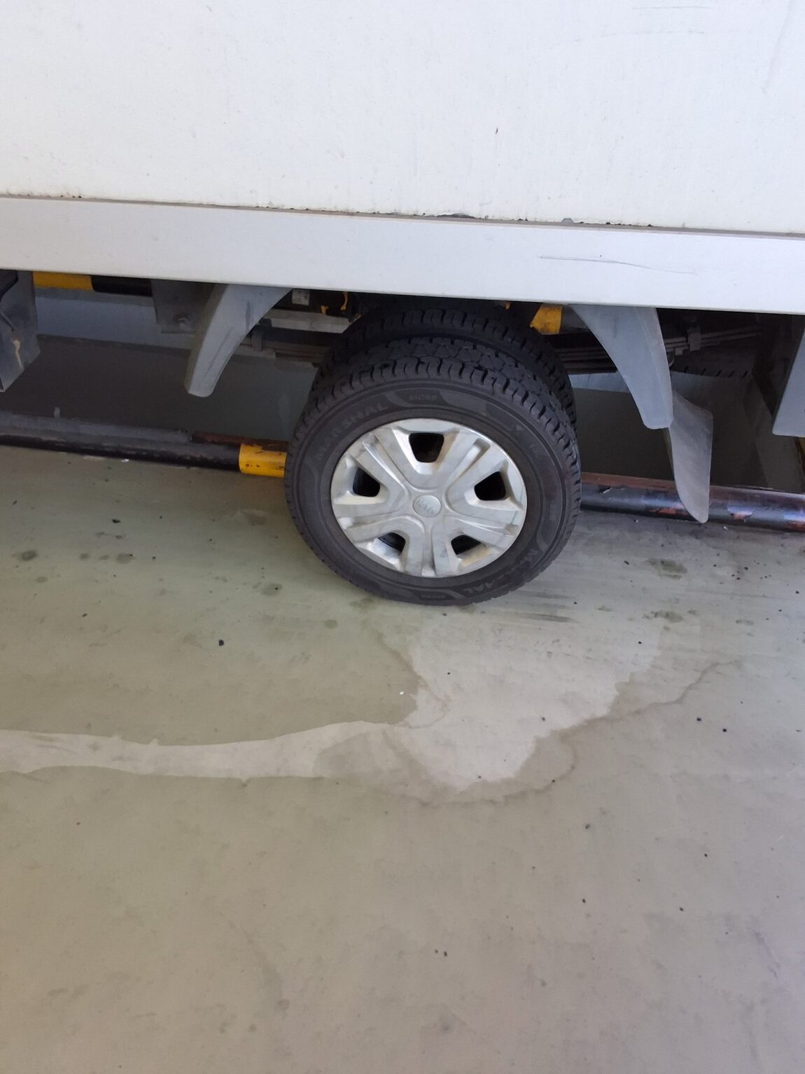 KIA BONGO III CARGO FREEZER BOX TRUCK 1 TON KING CAB 2017 - zdjęcie 20