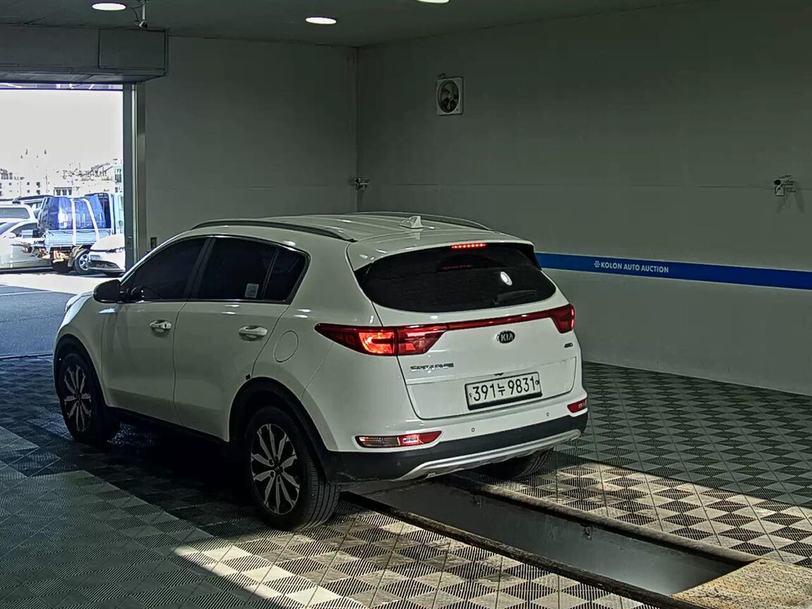 KIA NEW SPORTAGE R2.0 4WD NOBLESSE 2016 - zdjęcie 6