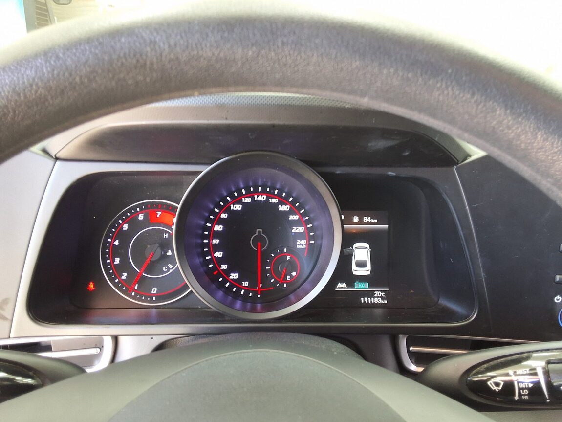 HYUNDAI AVANTE (CN7) 1.6 GASOLINE SMART 2021 - zdjęcie 10