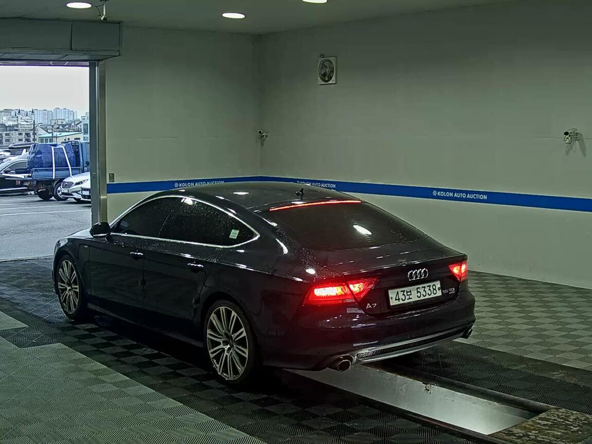 AUDI A7 55 TDI QUATTRO PRESTIGE 2015 - zdjęcie 6