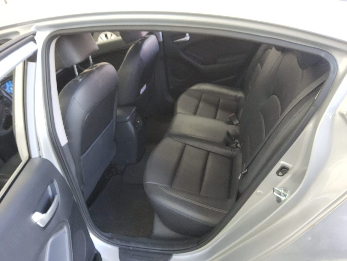 KIA K3 1.6 GDI LUXURY 2015 - zdjęcie 12