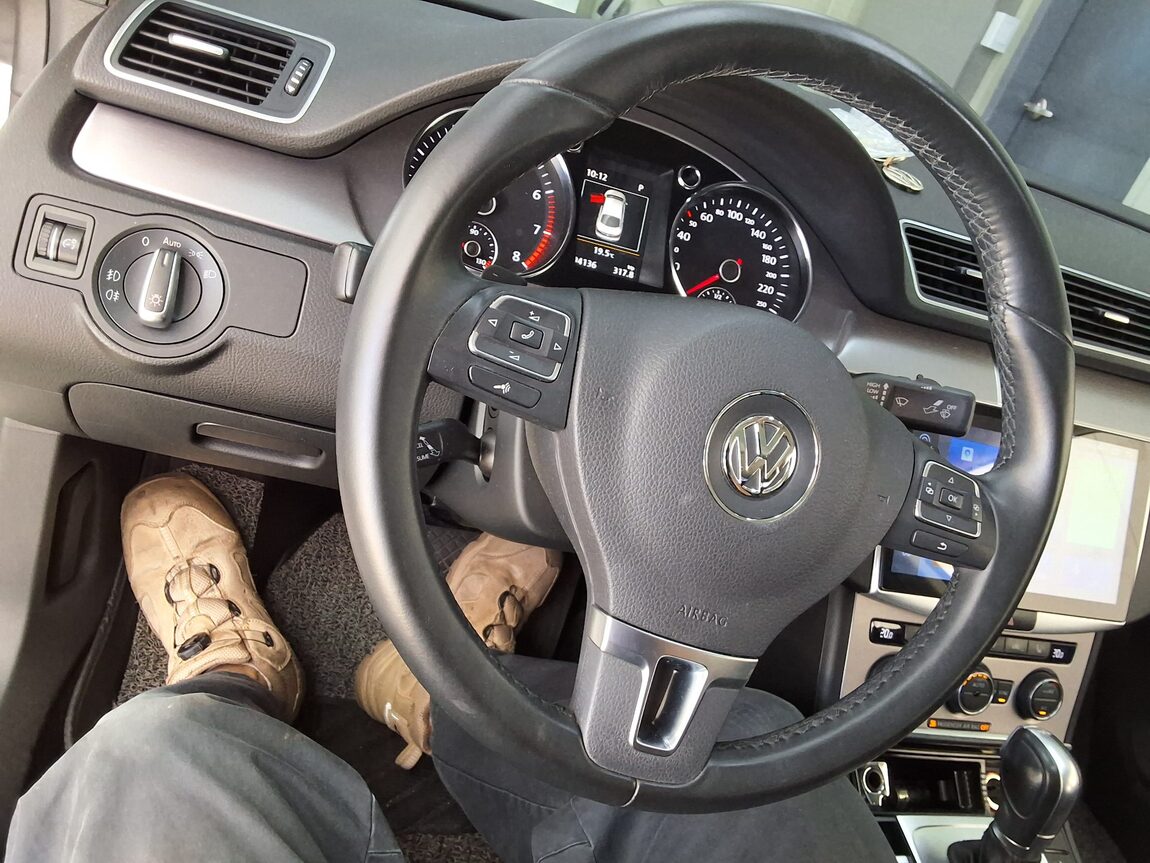 VOLKSWAGEN CC 2.0 TSI 2016 - zdjęcie 23