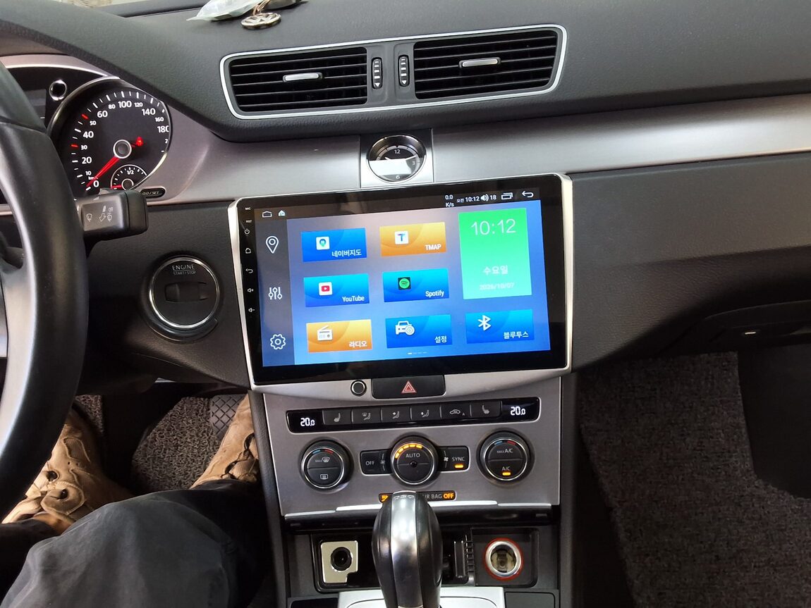 VOLKSWAGEN CC 2.0 TSI 2016 - zdjęcie 24
