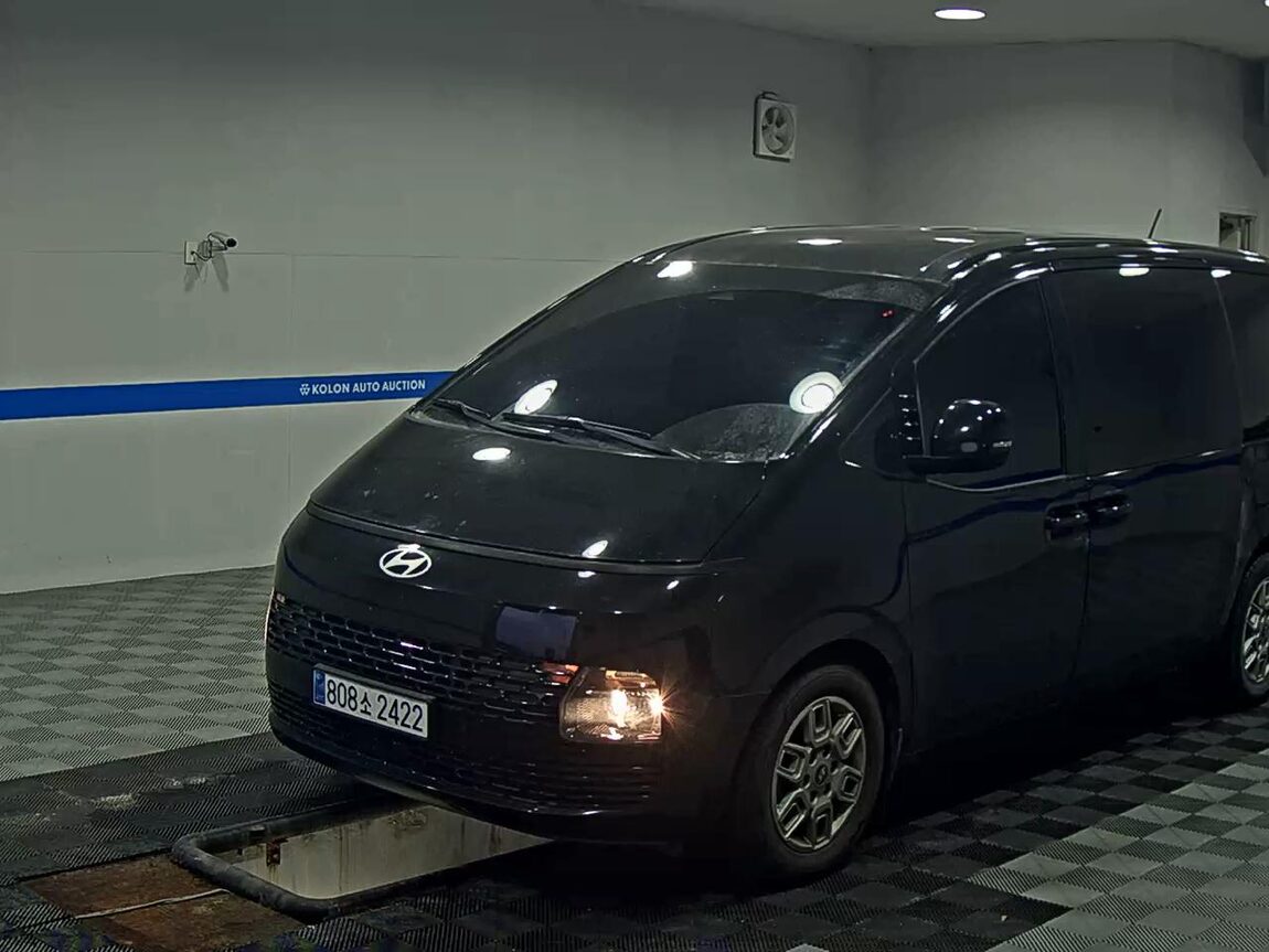 HYUNDAI STARIA 2.2 DIESEL CARGO 5-SEATER MODERN 2025 - zdjęcie 2